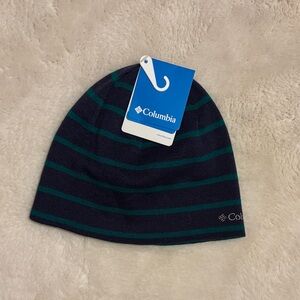 Columbia womans Beanie - Navy and Teal Stripes